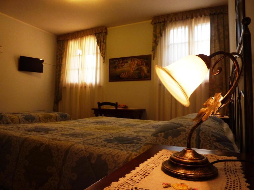 B&B Casale Virgili Sienne Chambre photo