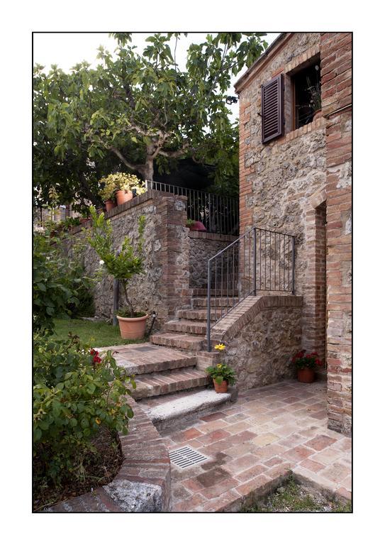 B&B Casale Virgili Sienne Extérieur photo